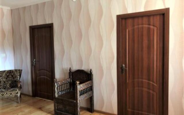 Eliso'S Guesthouse