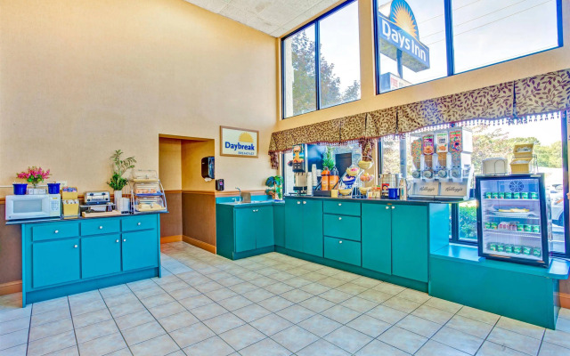 Days Inn by Wyndham Kodak/Sevierville Intrstate SmokeyMntns