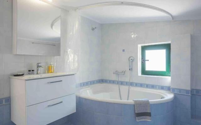 Saronis seaview 2bdr residence 500m from the beach