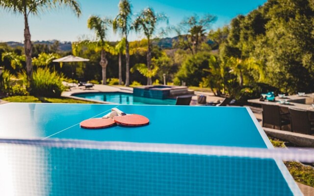 Via Santa Rosa - Grapevine