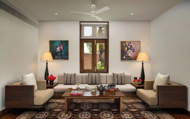 Taj Ganga Kutir Resort & Spa, Raichak