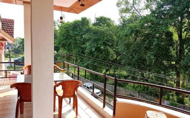 Hotel Rhinoceros - Homestay