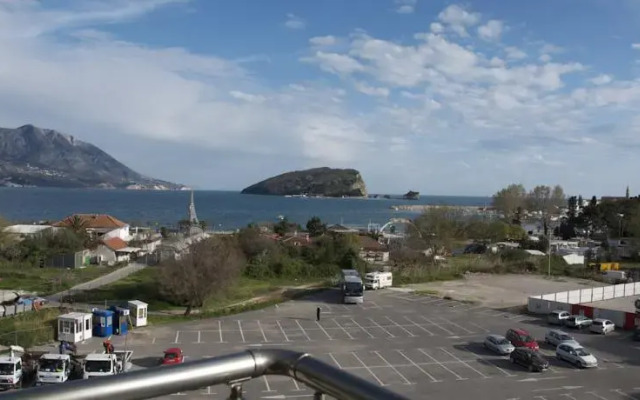 Apartments Marina