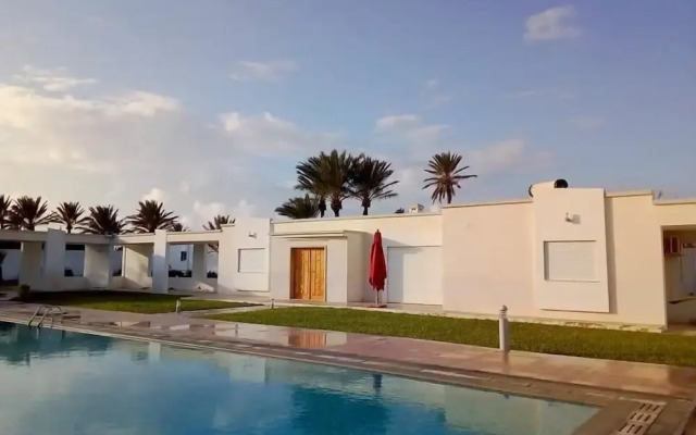 Village Du Golf