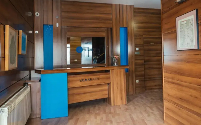 Hotel Valmar