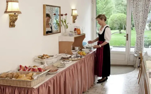 Villa Maria