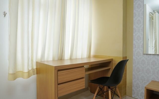 Cozy and Comfy Studio Margonda Residence 3 Apartment