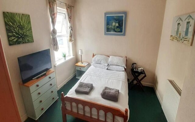 Admiral Blake Guest House