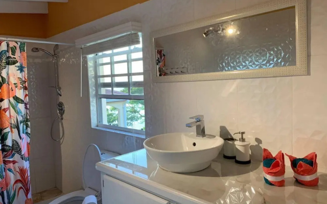 Story Villa, 2 Bedrooms With Mountain & Ocean View