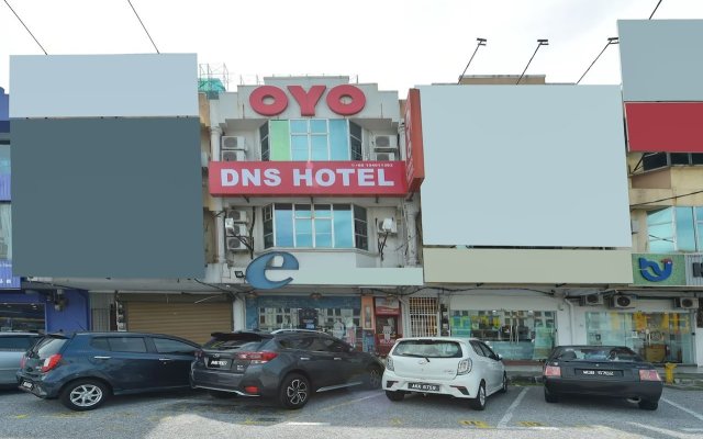 OYO 90950 Hotel Dns