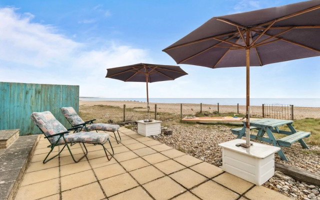 The Coastal Crab - Family-friendly Three-bed Beach House in Pevensey