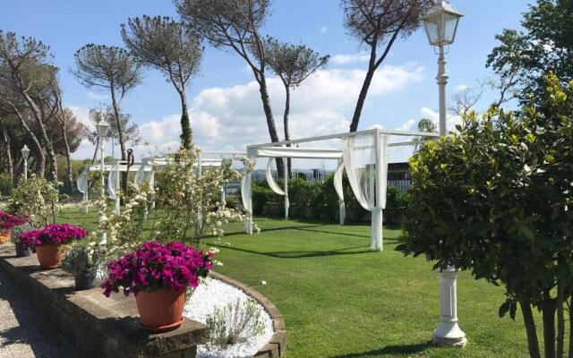 Hotel Holiday Sul Lago