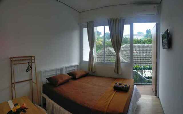 Rion Hostel Bogor