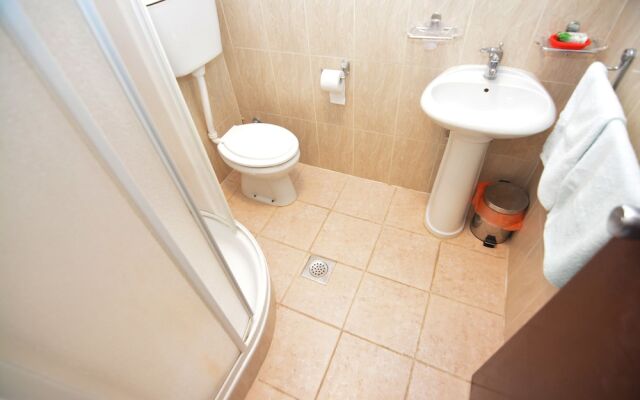 Apartments & Rooms Vanja
