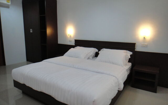 Prajak Inn