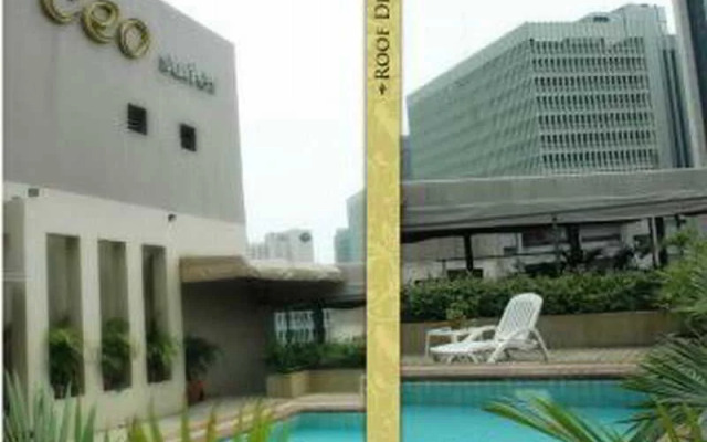 Corporate Executive Orient Suites