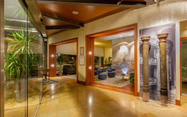 B&B HOTEL Imperia Rossini al Teatro