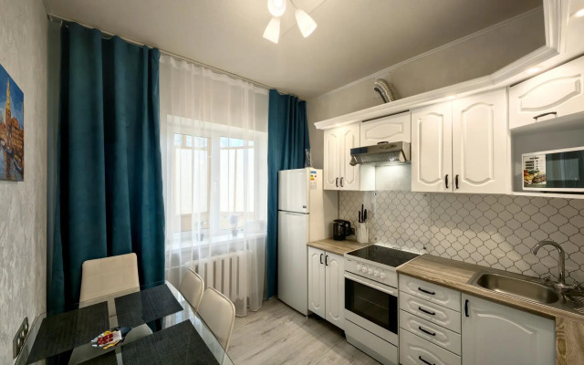 Like Home на улице Коновалова 1