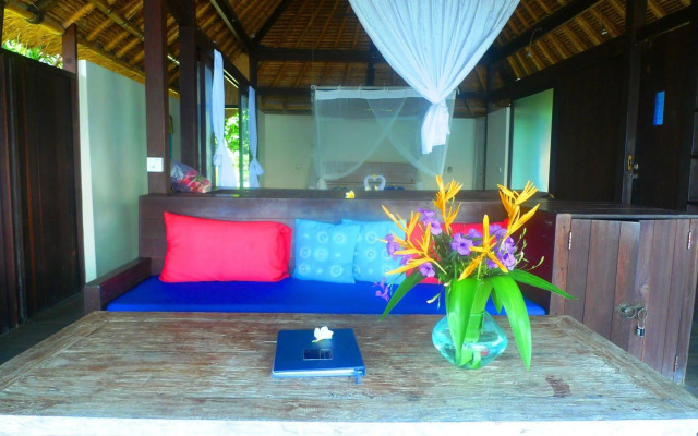 Bloo Lagoon Eco Village