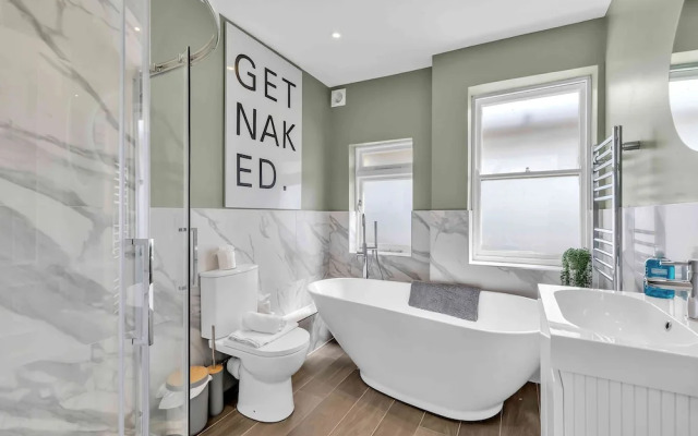 Hove Alone 5 Top Floor By My Getaways