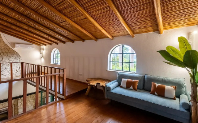 Splendid Penina Country House Retreat