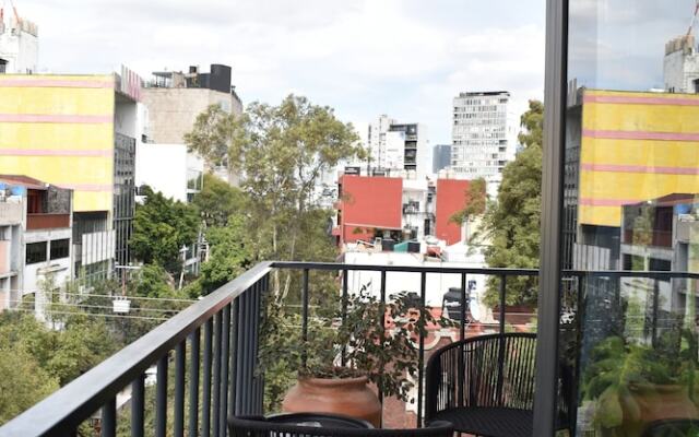 Tanat Art Hotel