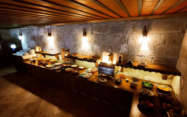 Elegance Cave Suites