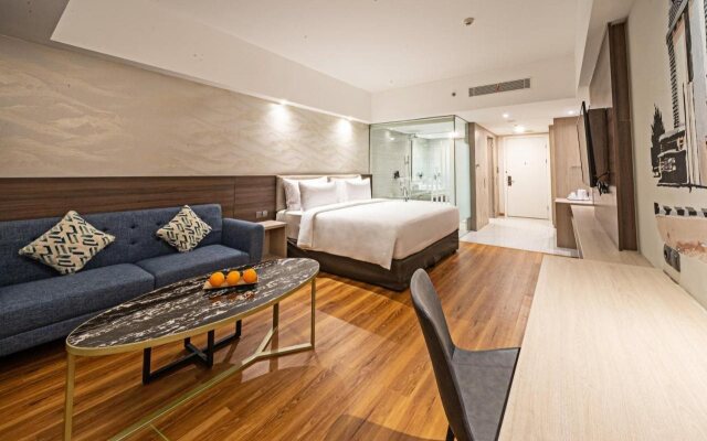 Platinum Hotel Tunjungan Surabaya