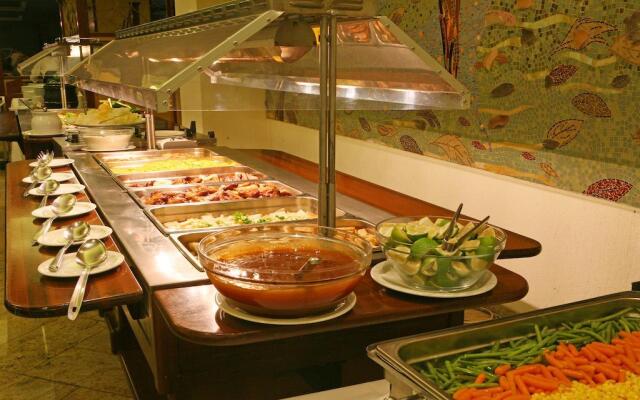 Navarria Hotel
