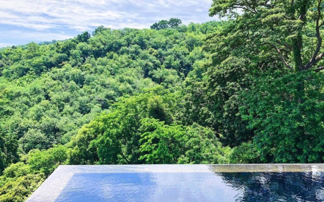 Hilltop Wow 4br Seaview Pool Villa at Naithon Beach