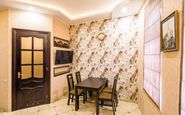 Аpartments on the square of Danylo Halytskyi