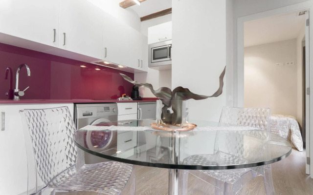 Richmond Apartments by Hoom