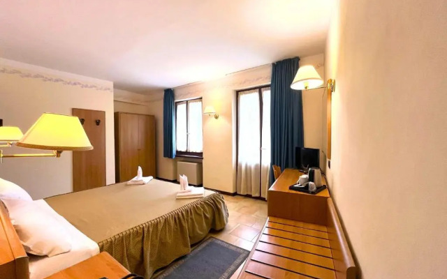 Hotel Susa