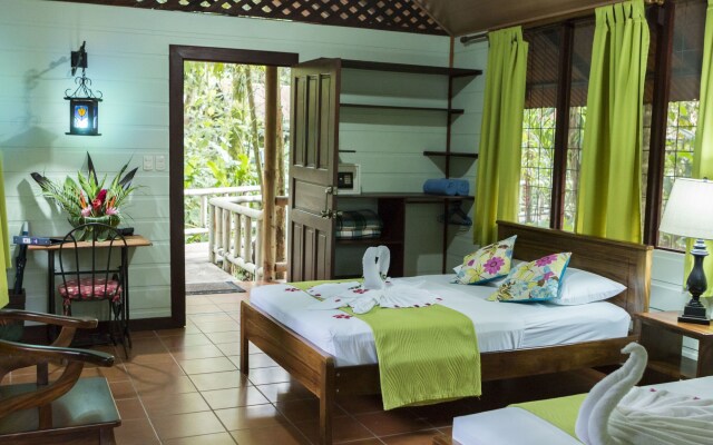 Aninga Lodge