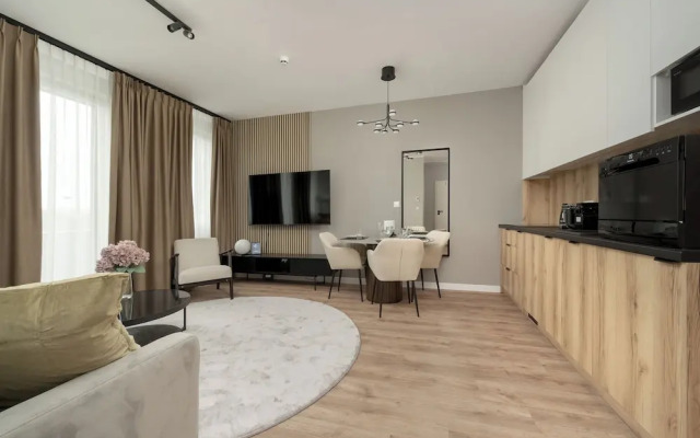 Air Conditioned Apartment by Renters