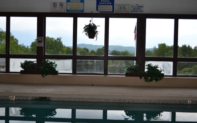 Henniker Motel