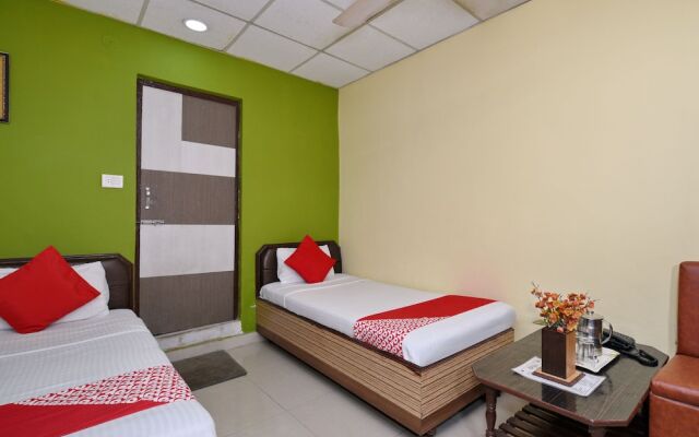 Collection O O 3519 Hotel Garden Inn