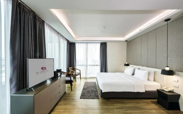 TK Palace Hotel & Convention