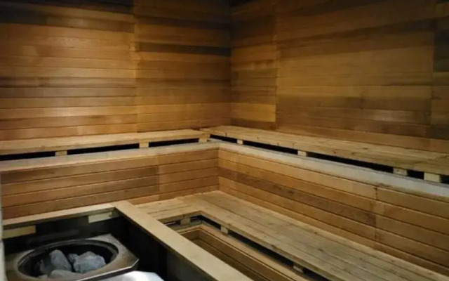 Days Inn & Suites by Wyndham Fort Saskatchewan