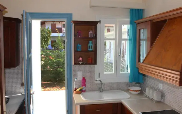 Delma Summer Houses
