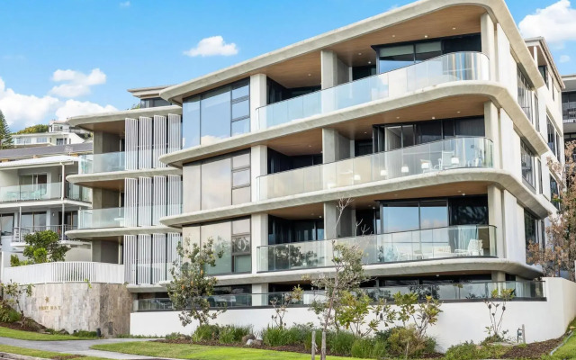 Coolum First Bay 121