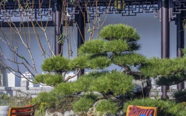 Zhoushan Green City Rose Garden Taoyuanli Hotel