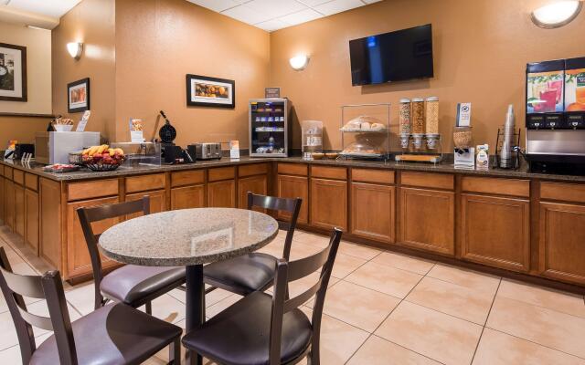 Best Western Plus Lower South End