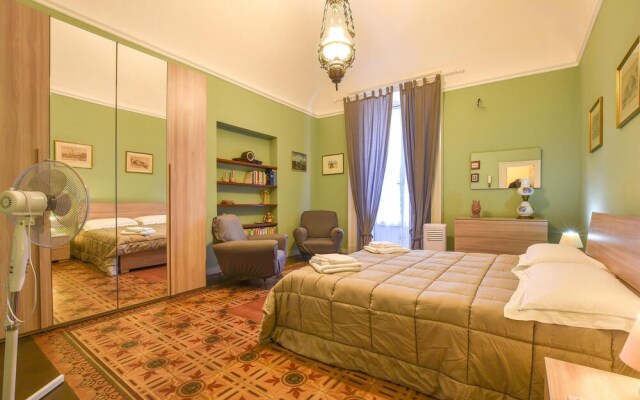 Awesome Apartment in Catania With Wifi and 2 Bedrooms