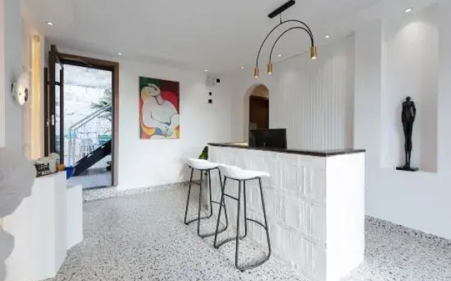 Furongzhen Sushe Homestay (Furongzhen Waterfall Branch)