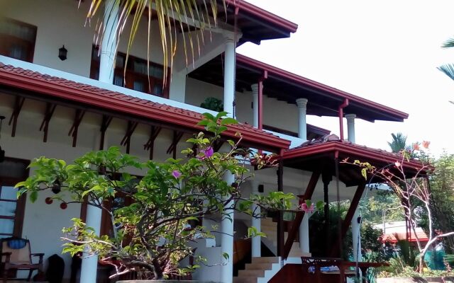 River shadow villa