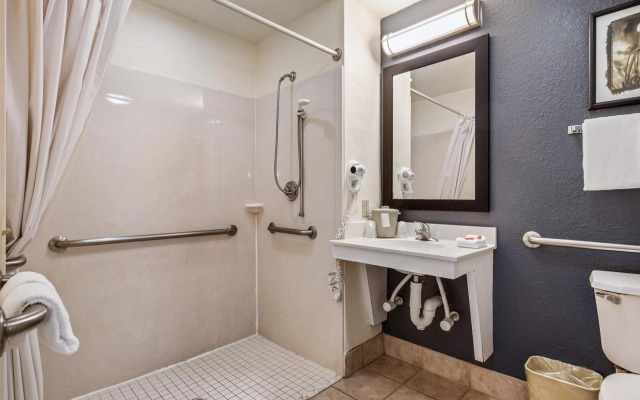 Townhouse Orlando West (ex.Red Roof Inn Orlando West - Ocoee)