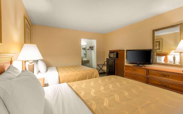 Quality Inn & Suites McDonough South I-75