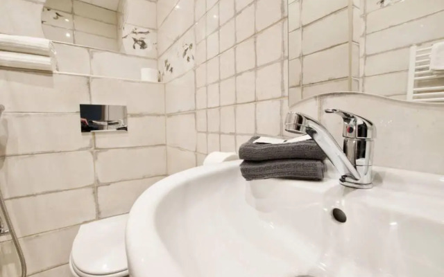 Standard Apartment by Hi5- Rose street's home (225)