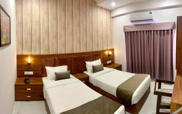 Hotel Mumbai House LIG Indore